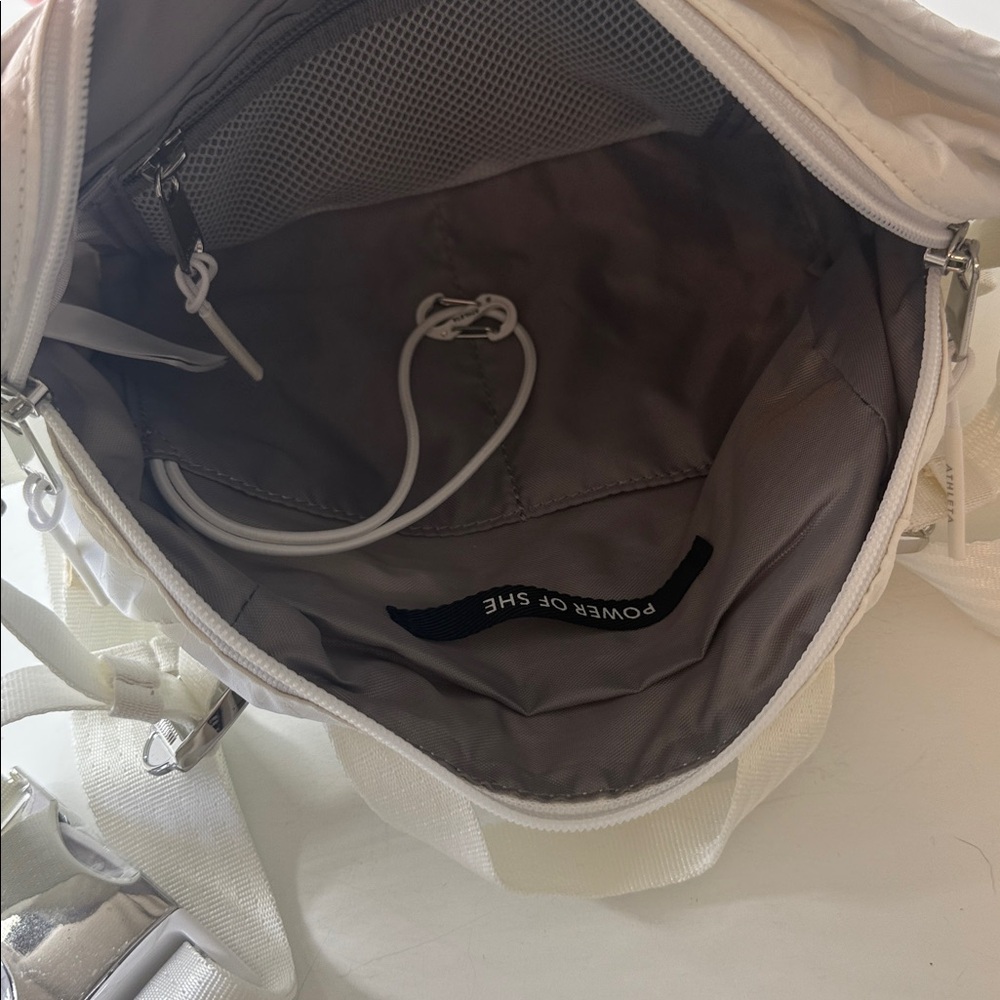 Athleta Excursion Waistbag White - Picture 6 of 13